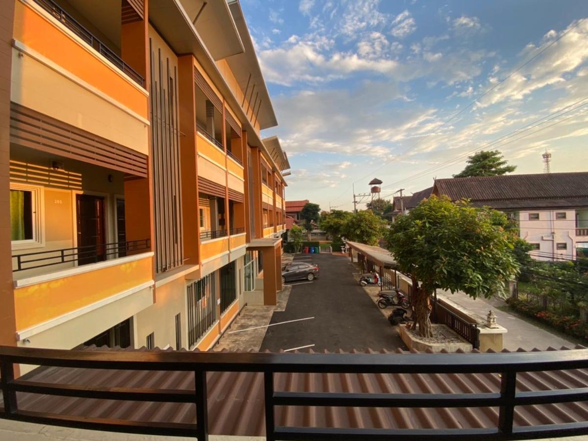Preme Apartment @Maejo Ban pa Lan  Екстер'єр фото
