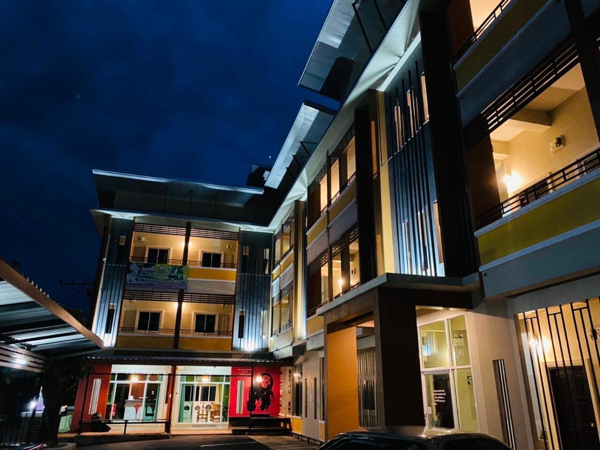 Preme Apartment @Maejo Ban pa Lan  Екстер'єр фото